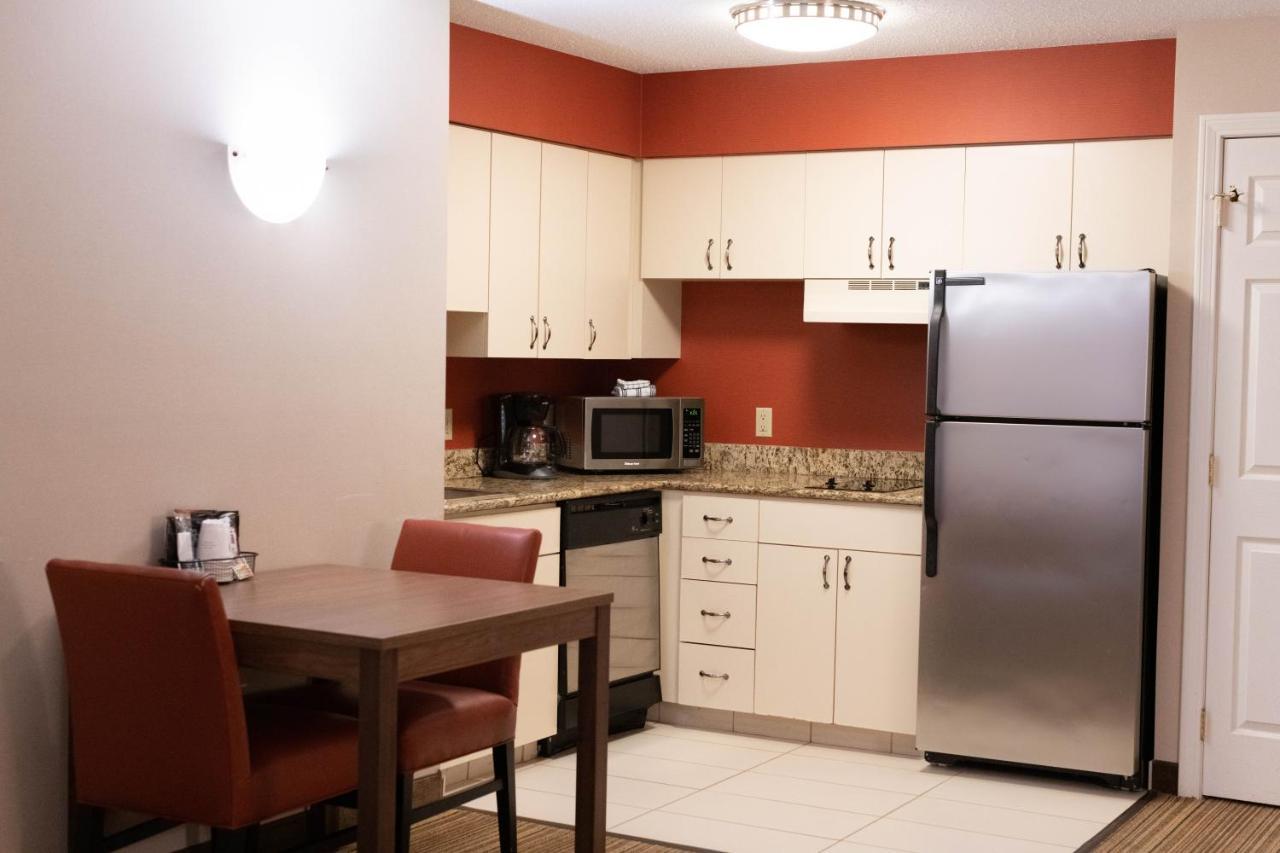 Hawthorn Suites By Wyndham Erie Kearsarge Екстериор снимка