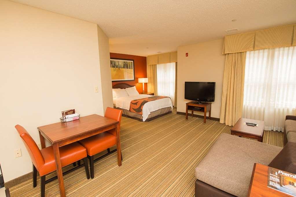 Hawthorn Suites By Wyndham Erie Kearsarge Стая снимка