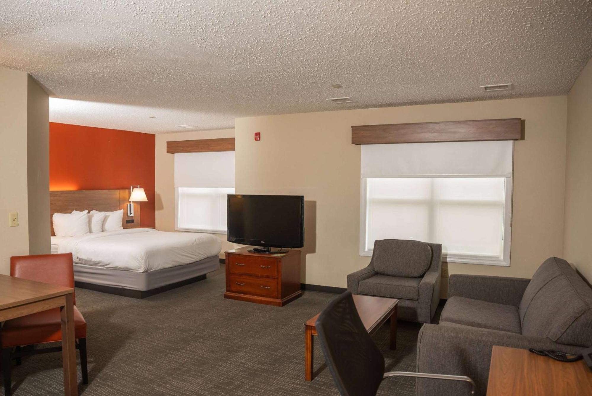 Hawthorn Suites By Wyndham Erie Kearsarge Екстериор снимка