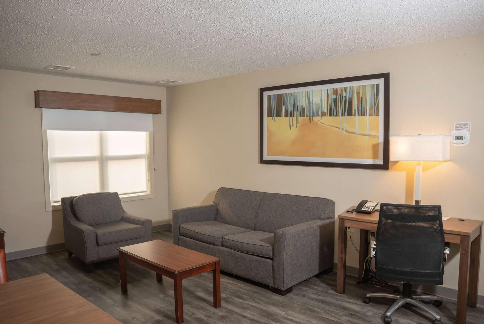 Hawthorn Suites By Wyndham Erie Kearsarge Екстериор снимка